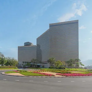 Hyatt Regency - Corniche Hotel Dubaj
